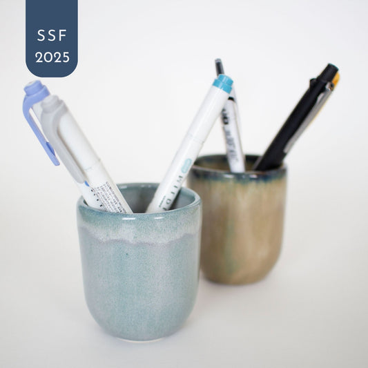 SECONDS: Pen pots - 75% off