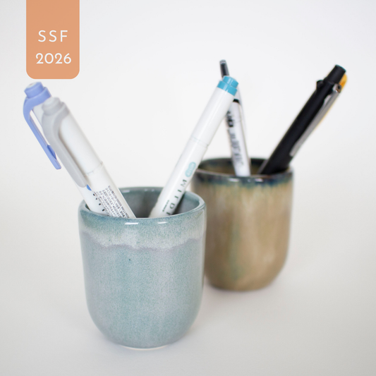 SECONDS: Pen pots - 75% off